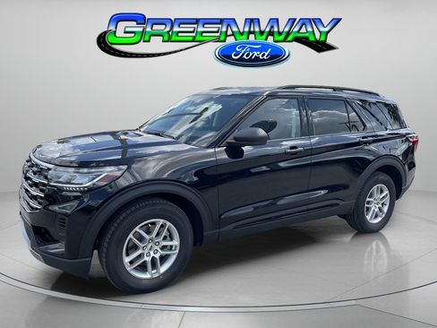 New 2026 Ford Explorer Active RWD image 1