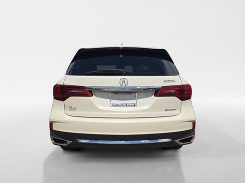 Used 2017 Acura MDX SH-AWD image 4