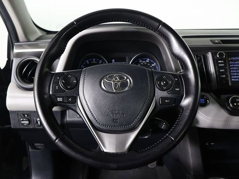 Used 2017 Toyota RAV4 XLE image 35