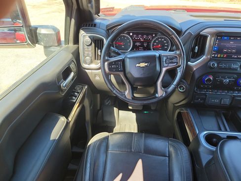 Used 2020 Chevrolet Silverado 2500 High Country w/ Technology Package AWD/4WD image 19