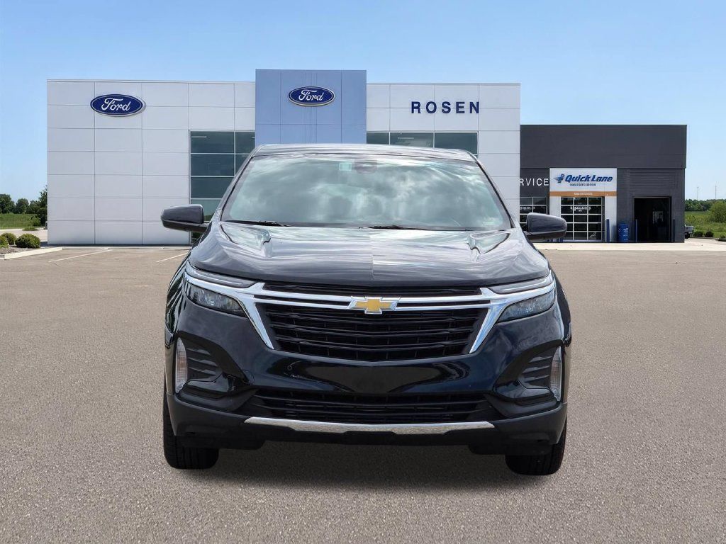 Used 2024 Chevrolet Equinox LT FWD image 8