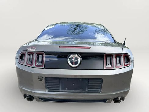 Used 2014 Ford Mustang Coupe image 6