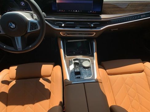 Used 2025 BMW X6 xDrive40i w/ Premium Package AWD/4WD image 11