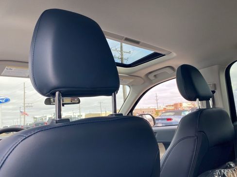 New 2026 Ford Maverick Lariat image 22