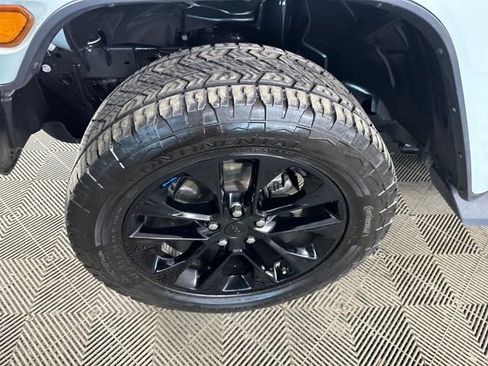 Used 2023 Jeep Wrangler Unlimited Sahara w/ Cold Weather Group image 9