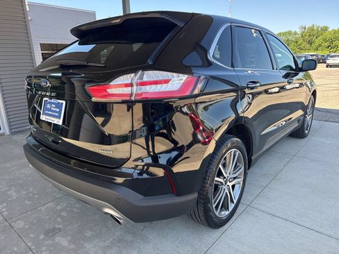 Certified 2024 Ford Edge Titanium w/ Equipment Group 301A AWD/4WD image 9