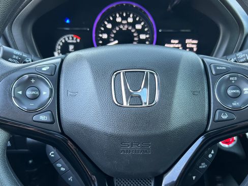 Used 2021 Honda HR-V EX image 22