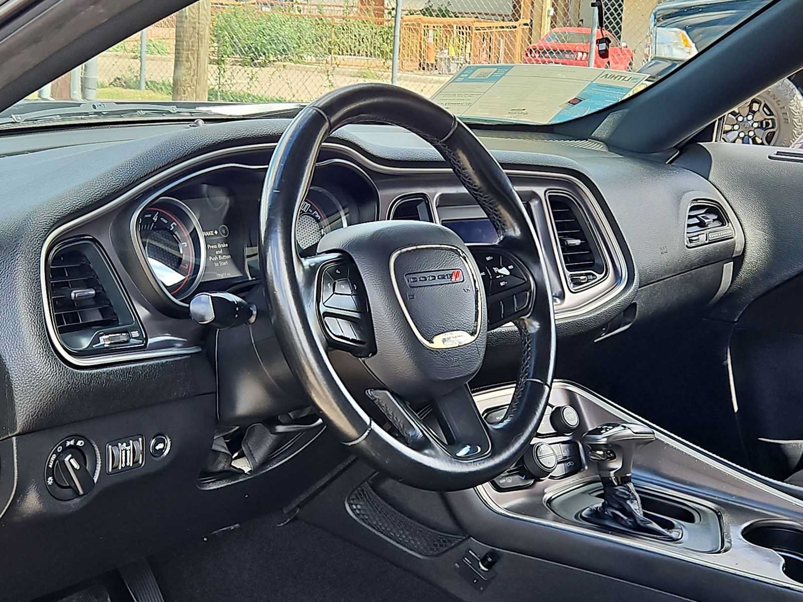 Used 2020 Dodge Challenger SXT RWD image 2