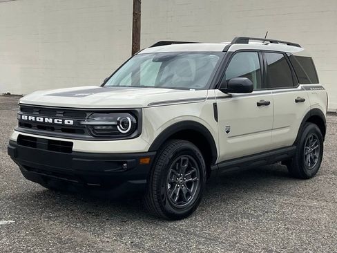 Used 2024 Ford Bronco Sport Big Bend w/ Convenience Package image 2