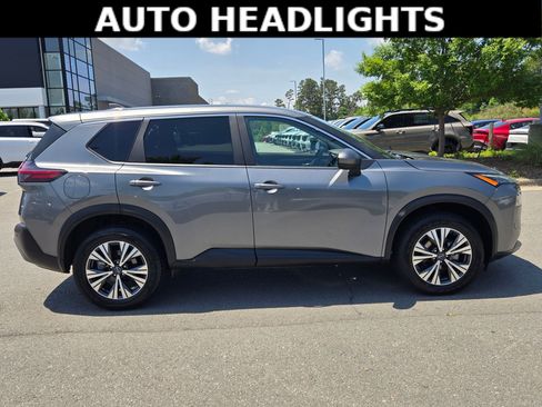 Used 2023 Nissan Rogue SV AWD/4WD image 8