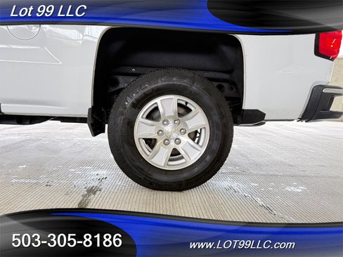 Used 2018 Chevrolet Silverado 1500 LT w/ All Star Edition image 27