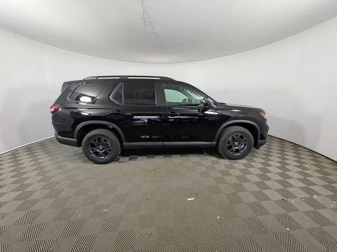 New 2026 Honda Pilot TrailSport image 33