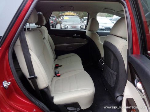 Used 2019 Kia Sorento AWD image 20