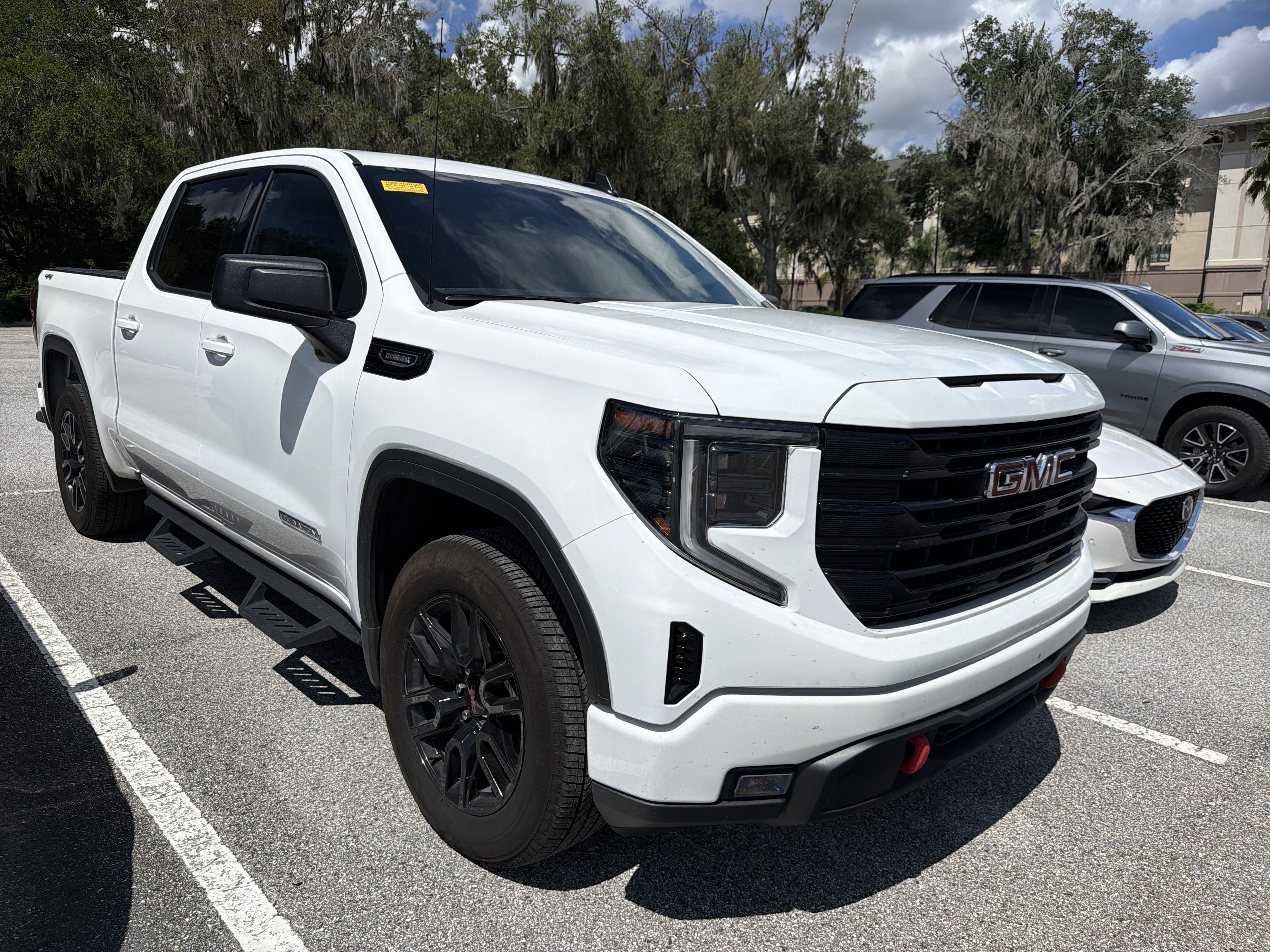 Used 2026 GMC Sierra 1500 Elevation AWD/4WD image 1