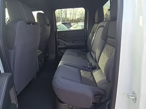 New 2026 Nissan Frontier SV image 32