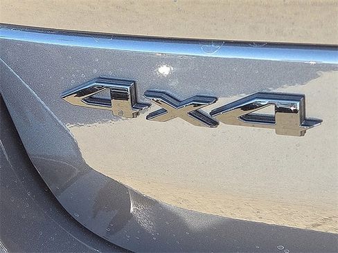 New 2025 Jeep Grand Cherokee Limited image 10