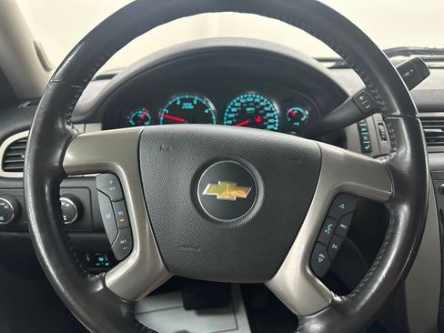Used 2014 Chevrolet Silverado 2500 LTZ w/ LTZ Plus Package AWD/4WD image 39