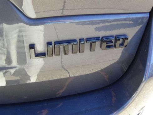 Certified 2024 Jeep Grand Cherokee Limited w/ Black Appearance Package image 10