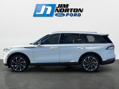 Used 2021 Lincoln Aviator Reserve w/ Equipment Group 202A image 6