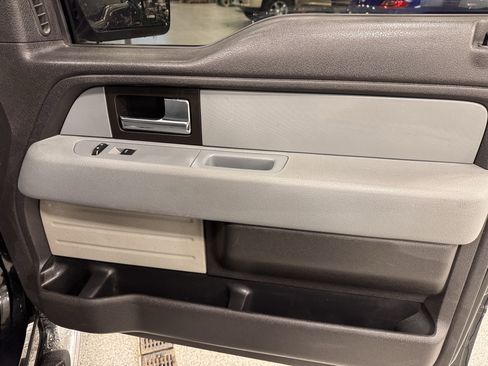 Used 2012 Ford F150 XLT w/ XLT Chrome Pkg image 25