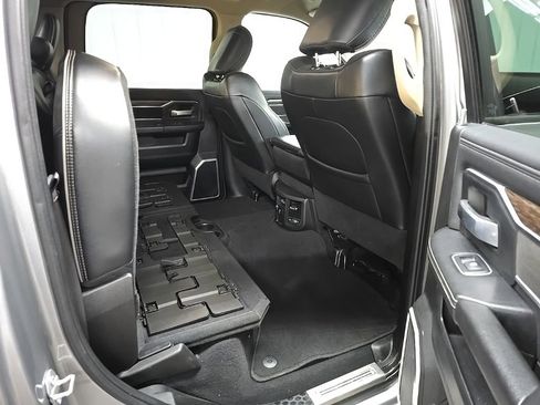 Used 2020 RAM 2500 Laramie image 17