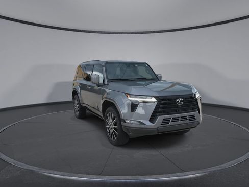 Used 2025 Lexus GX 550 w/ Accessory Package (Z1) AWD/4WD image 3