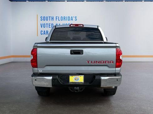 Used 2018 Toyota Tundra SR5 image 5