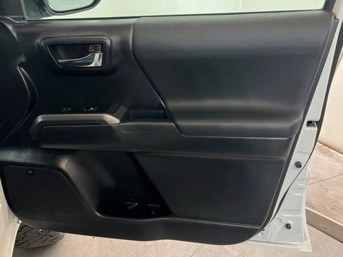 Used 2021 Toyota Tacoma TRD Pro AWD/4WD image 22