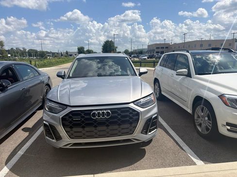 Used 2022 Audi Q5 2.0T Premium Plus w/ Premium Plus Package AWD/4WD image 4