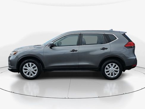 Used 2017 Nissan Rogue S image 9