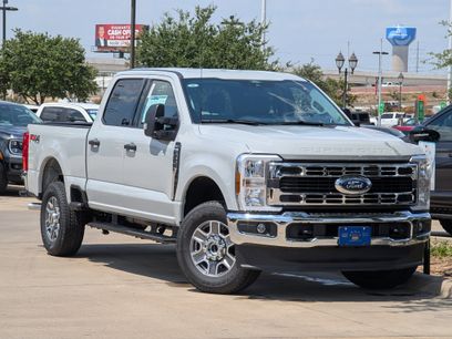 New 2025 Ford F250 XLT w/ FX4 Off-Road Package