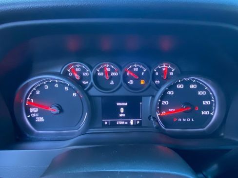 Used 2023 Chevrolet Silverado 1500 Custom image 18