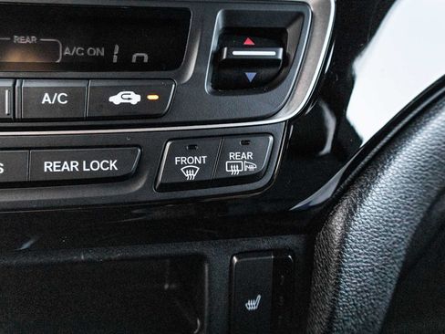 Used 2021 Honda Passport Touring image 38