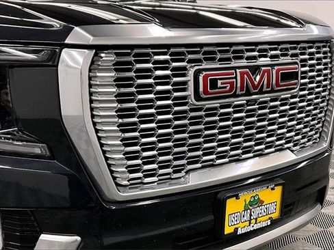 Used 2023 GMC Yukon Denali w/ LPO, Floor Liner Package image 33