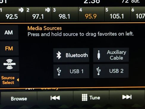 Used 2022 Jeep Wrangler Unlimited Rubicon image 32