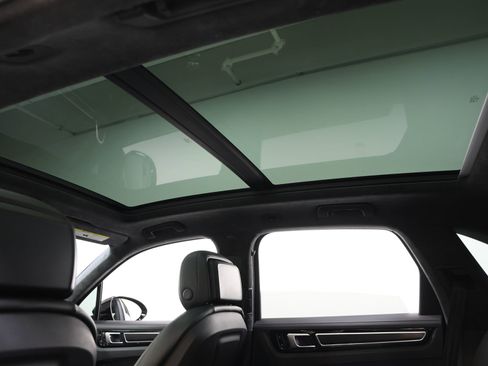 Certified 2021 Porsche Cayenne GTS image 45