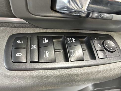 Certified 2019 RAM 1500 Big Horn image 15