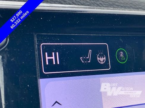 Used 2023 Chrysler Pacifica Touring-L w/ S Appearance Package image 15