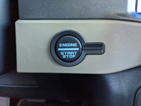 New 2025 Ford Bronco Big Bend w/ Black Appearance Package image 24