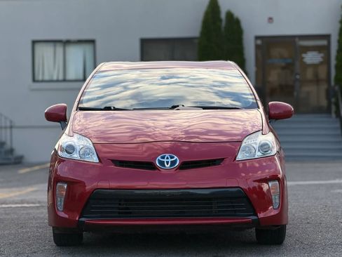 Used 2013 Toyota Prius Three FWD image 3