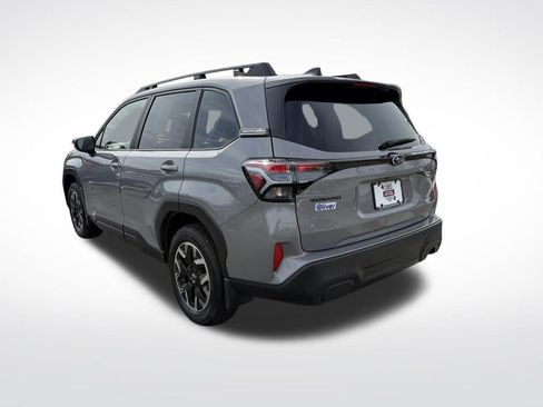 Used 2025 Subaru Forester Premium image 14