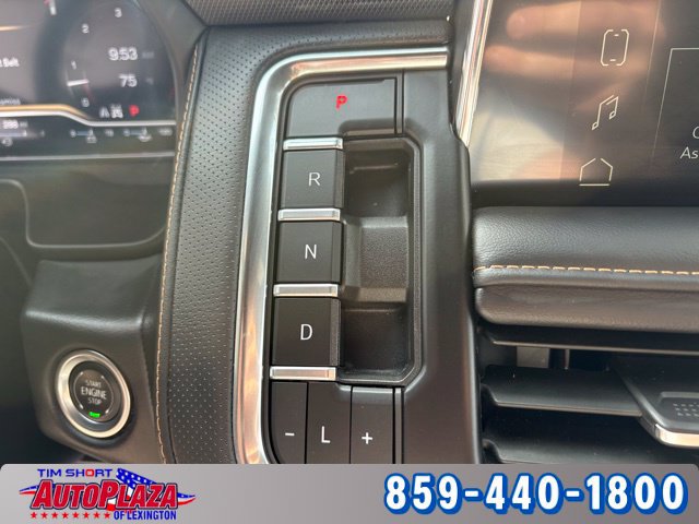 Used 2024 GMC Yukon AT4 w/ LPO, Floor Liner Package AWD/4WD image 25