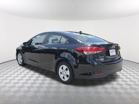 Used 2017 Kia Forte LX FWD image 13