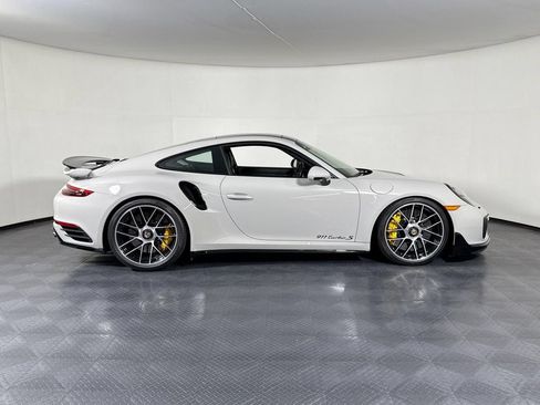 Used 2018 Porsche 911 Turbo S AWD/4WD image 8