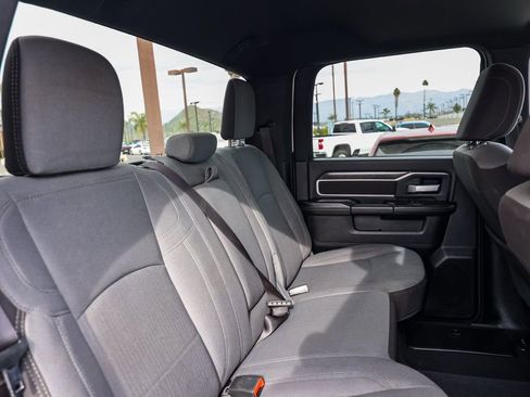 Used 2024 RAM 2500 Big Horn image 17