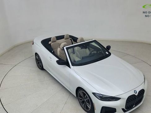 Used 2024 BMW M440i Convertible w/ Premium Package RWD image 80