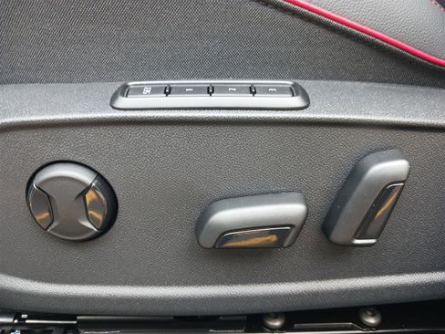 New 2025 Volkswagen GTI SE image 17