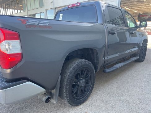 Used 2021 Toyota Tundra SR5 w/ SR5 Leather Package image 16