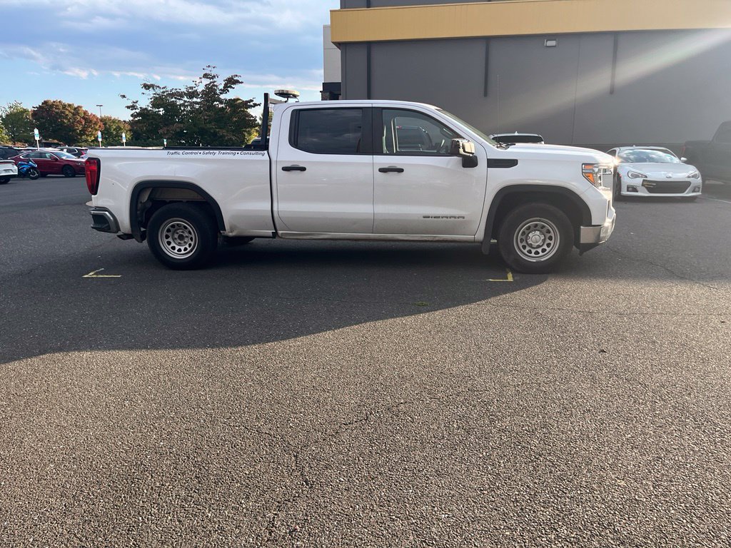 Used 2020 GMC Sierra 1500 2WD Crew Cab w/ Sierra Value Package image 5