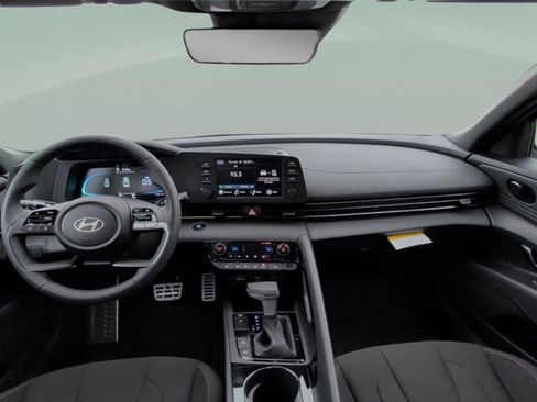 New 2026 Hyundai Elantra SEL Sport Premium image 32